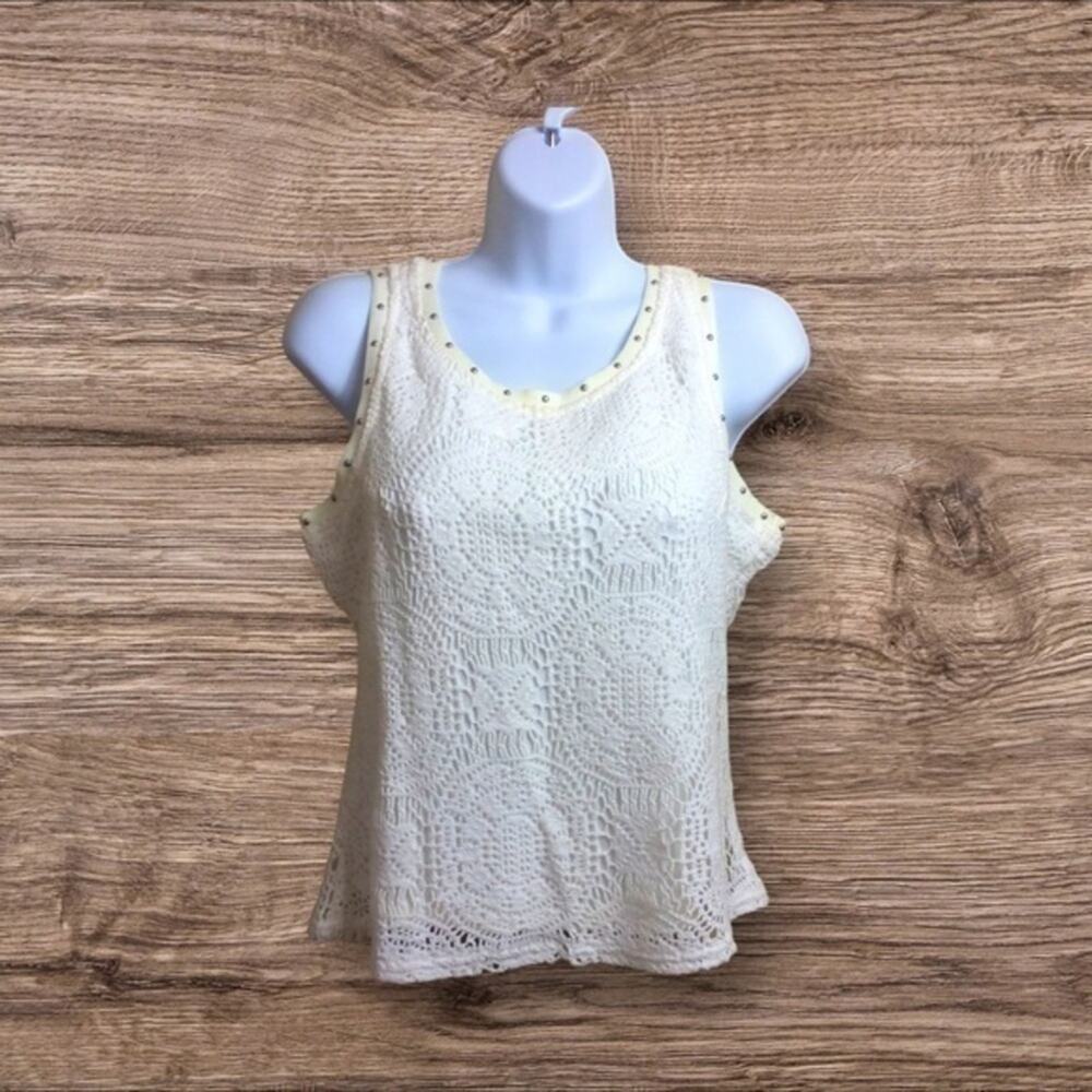 IdyllWind Miranda Lambert small white crocheted sleeveless top.